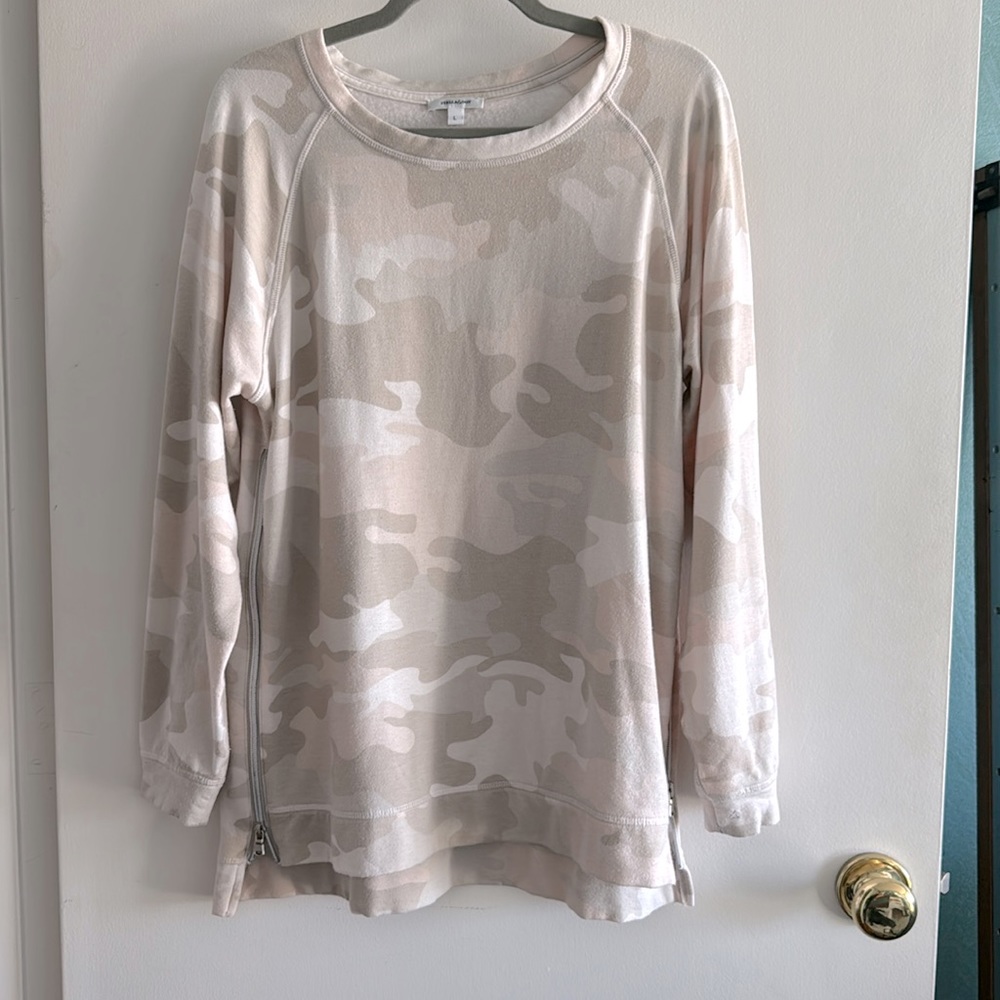 Light tan camouflage sweatshirt with zippered sides